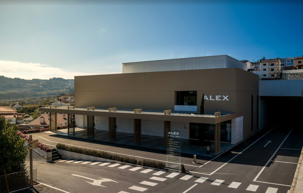  "Calçados Alex" reforça a sua produção e torna-se a primeira fábrica em Portugal com duas soluções de Corte Zünd D3